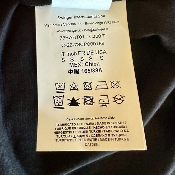 NWOT Versace Jeans Couture Institutional Logo T-Shirt Black/Gold - Picture 13 of 13